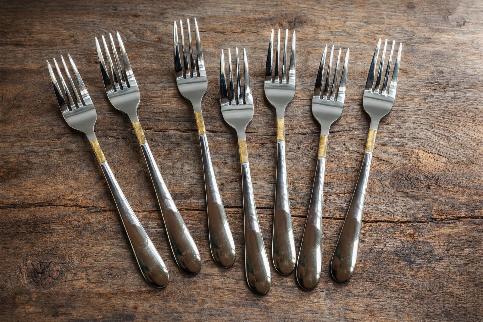 Набір столових виделок Cutlery Set CD-23 (6 шт.) — Хром та золоті акценти