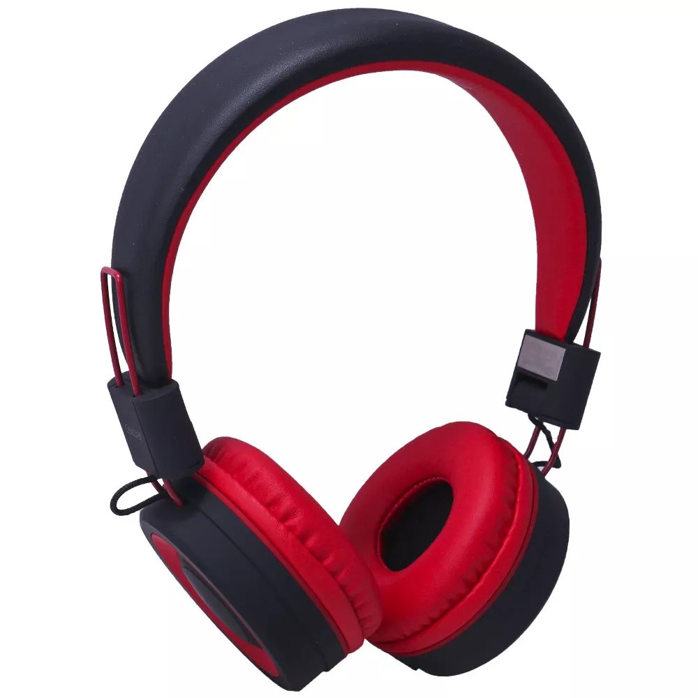 Bluetooth-навушники Celebrat A4 — потужний звук та тривала автономність