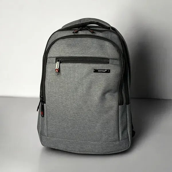Сірий місткий міський рюкзак Justpack з твердою спинкою для ноутбука до 17 дюймів
